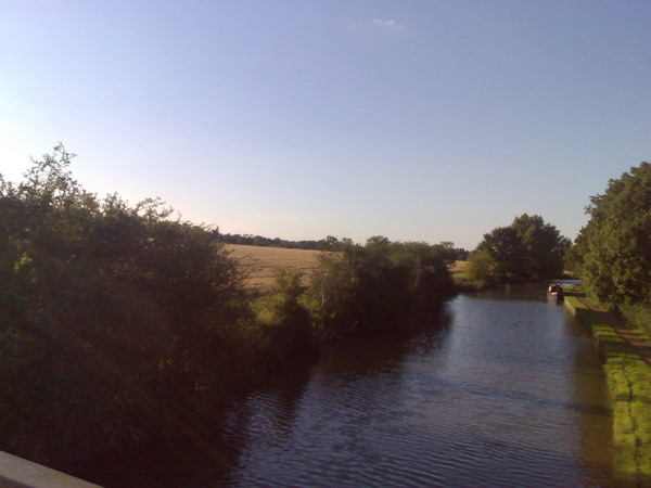 Grand Canal, oltre Bletchley