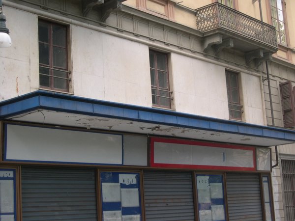 Vicino via Cernaia
